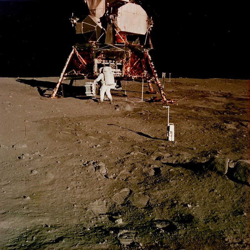 Apollo 11 EVA - Frame AS11-40-5931
